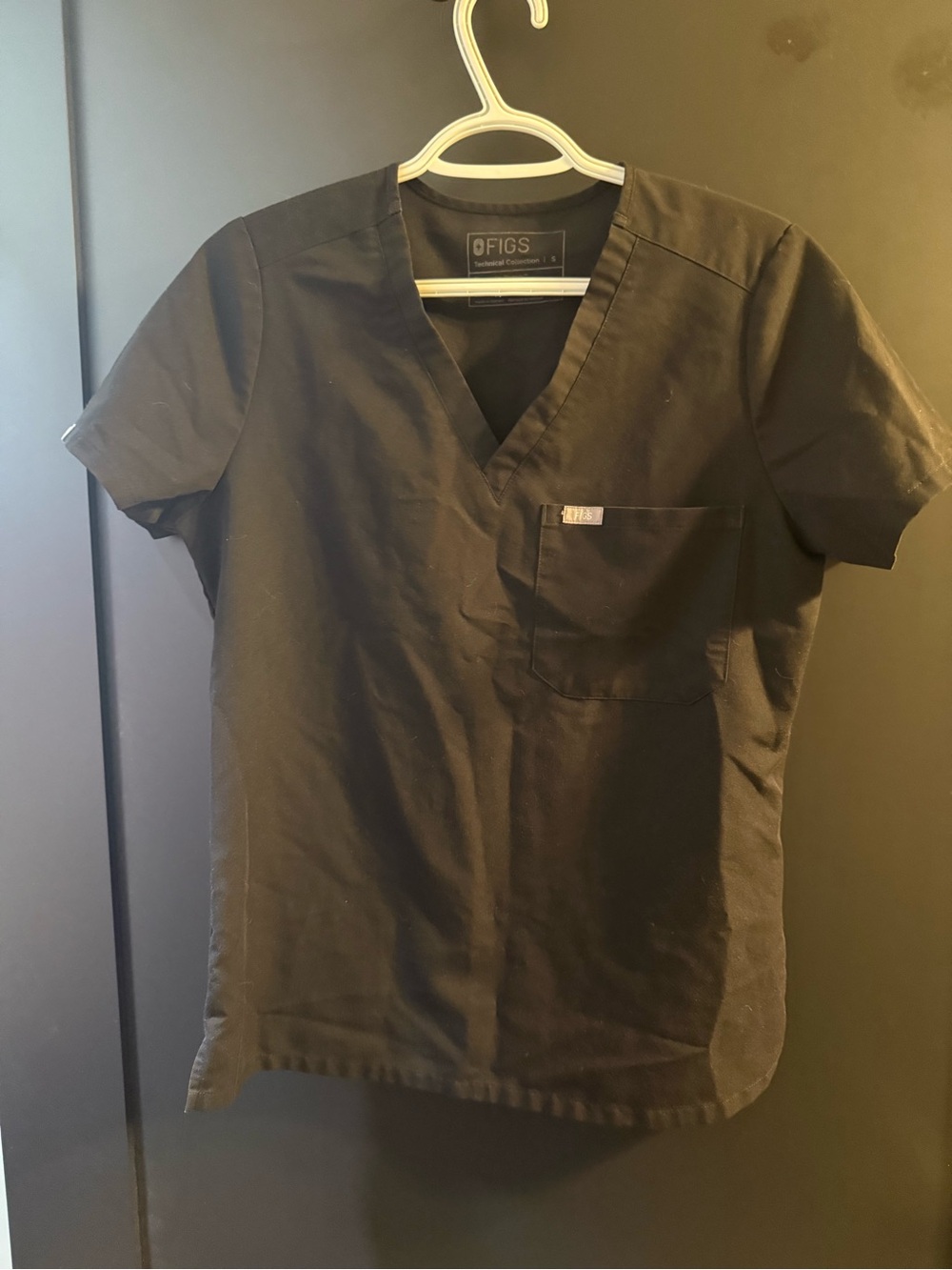 women's Black
Catarina ™ - One-Pocket
Scrub Top-S /Black
2/4